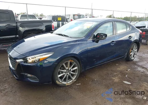 2018 Mazda Mazda3 Touring z USA, uszkodzony, nr VIN 3MZBN1V3XJM246259